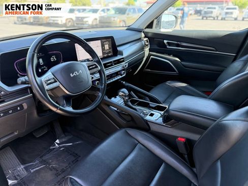 Used 2025 Kia Telluride S AWD/4WD image 27