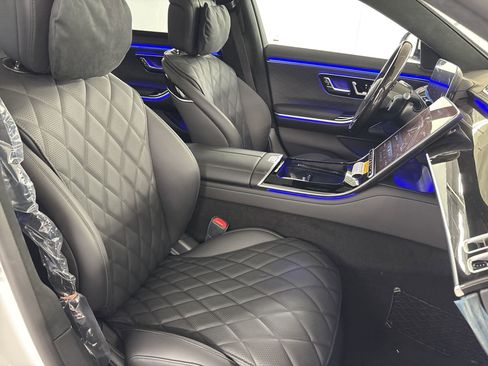 New 2026 Mercedes-Benz S 580e 4MATIC Sedan image 31