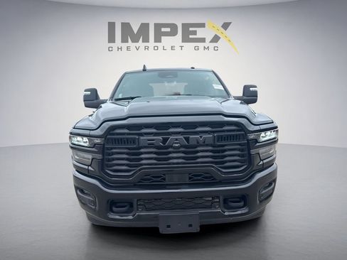 Used 2026 RAM 2500 Big Horn AWD/4WD image 6