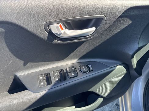 Used 2022 Kia Rio LX image 15