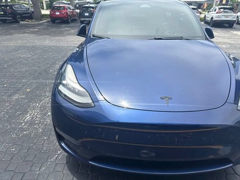 Used 2020 Tesla Model Y Long Range AWD/4WD image 3
