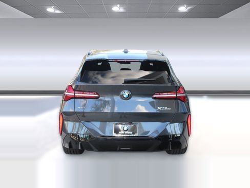 Certified 2025 BMW X3 xDrive30i w/ Premium Package image 10