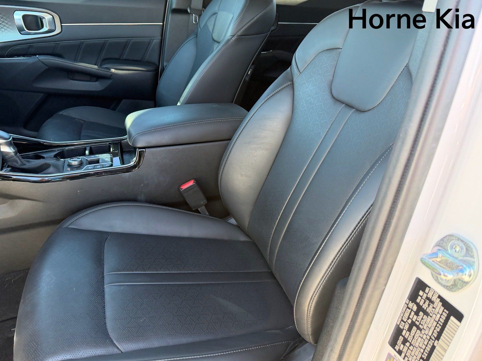Used 2023 Kia Sorento SX AWD/4WD image 22