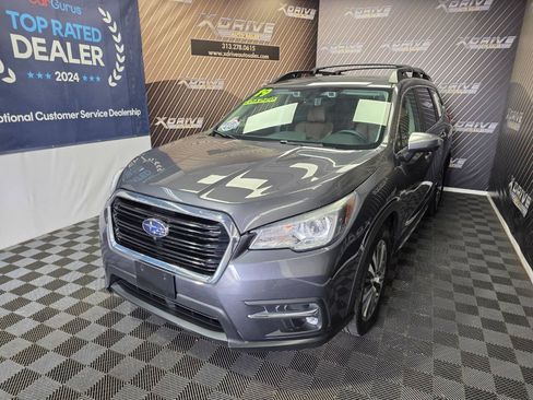 Used 2019 Subaru Ascent Touring w/ Popular Package #3 AWD/4WD image 2