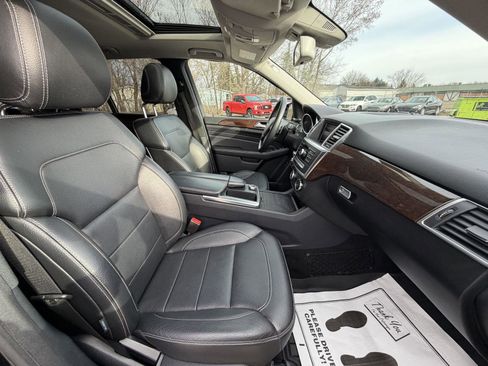 Used 2013 Mercedes-Benz ML 350 4MATIC image 29