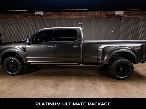 Used 2017 Ford F350 Platinum w/ Platinum Ultimate Package image 6