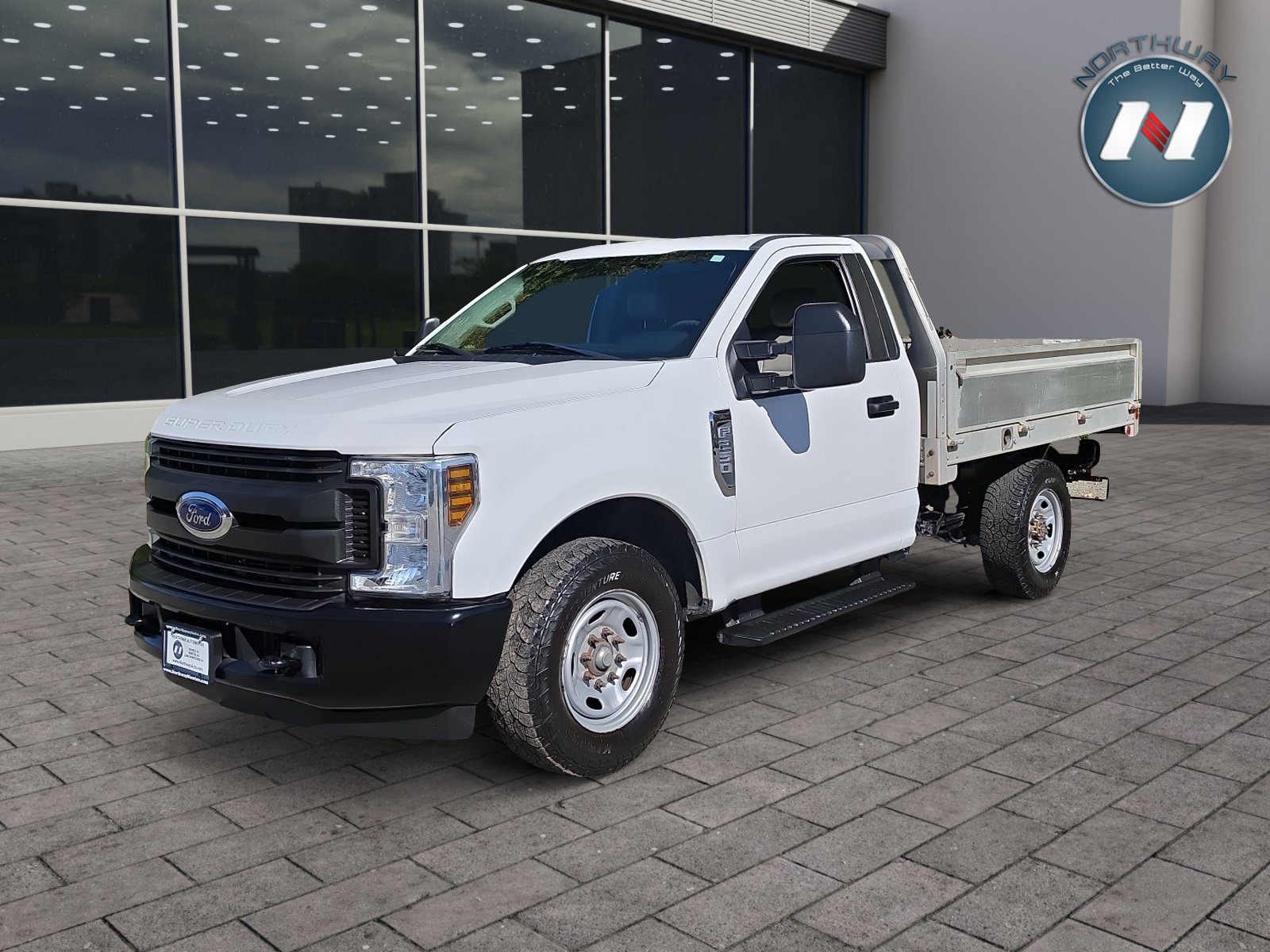 Used 2019 Ford F250 XL RWD image 1