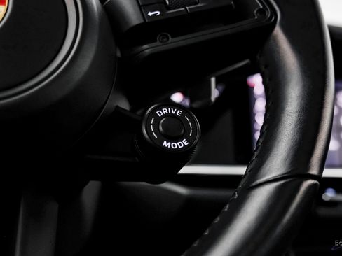 Used 2020 Porsche 911 Carrera 4S image 39