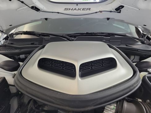 Used 2023 Dodge Challenger R/T Scat Pack RWD image 10