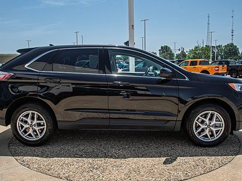 Used 2024 Ford Edge SEL AWD/4WD image 6