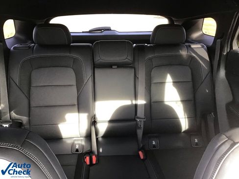 Used 2024 Chevrolet Blazer EV LT image 19