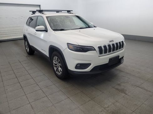 Used 2020 Jeep Cherokee Latitude Plus w/ Cold Weather Group AWD/4WD image 13