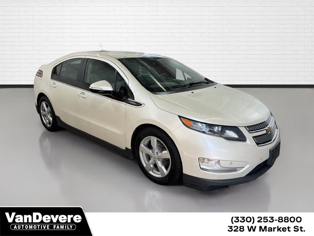 Used 2013 Chevrolet Volt Premium w/ Premium Trim Package FWD image 1