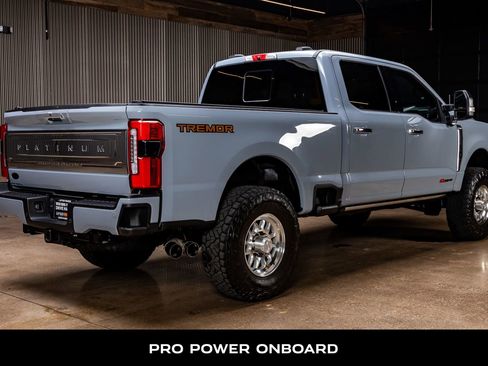 Used 2024 Ford F250 Platinum w/ Tremor Off-Road Package image 9