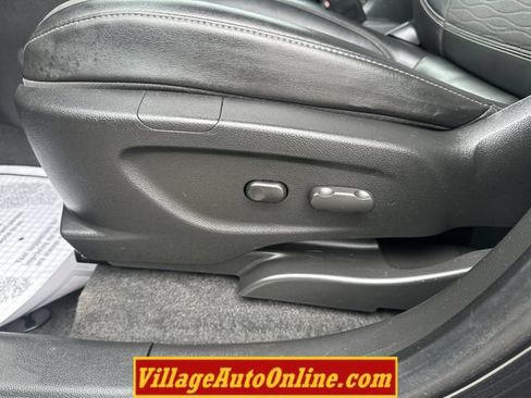 Used 2016 Buick Encore Convenience FWD image 13