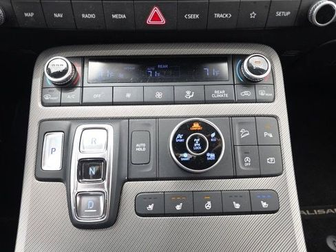Used 2023 Hyundai Palisade SEL AWD/4WD image 28