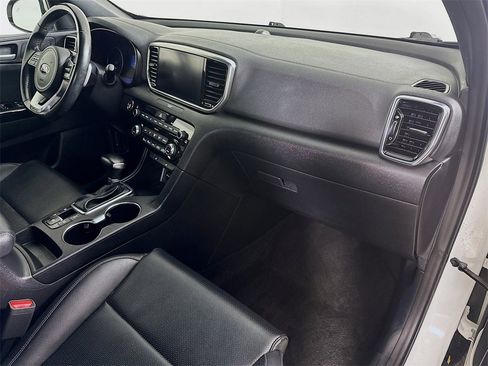 Certified 2022 Kia Sportage Nightfall Edition w/ Nighfall AWD Premium Package image 32
