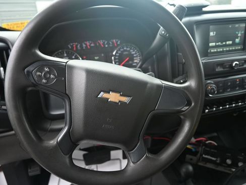 Used 2018 Chevrolet Silverado 3500 W/T w/ WT Convenience Package AWD/4WD image 21