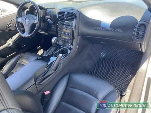 Used 2008 Chevrolet Corvette Convertible w/ Preferred Equipment Group RWD image 15