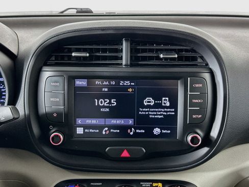 Used 2022 Kia Soul LX w/ Technology Package FWD image 21