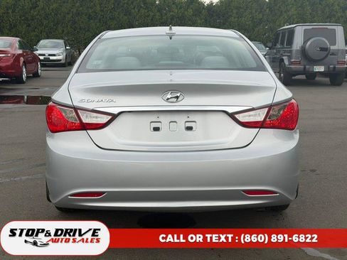 Used 2013 Hyundai Sonata GLS w/ Popular Equipment Pkg FWD image 4
