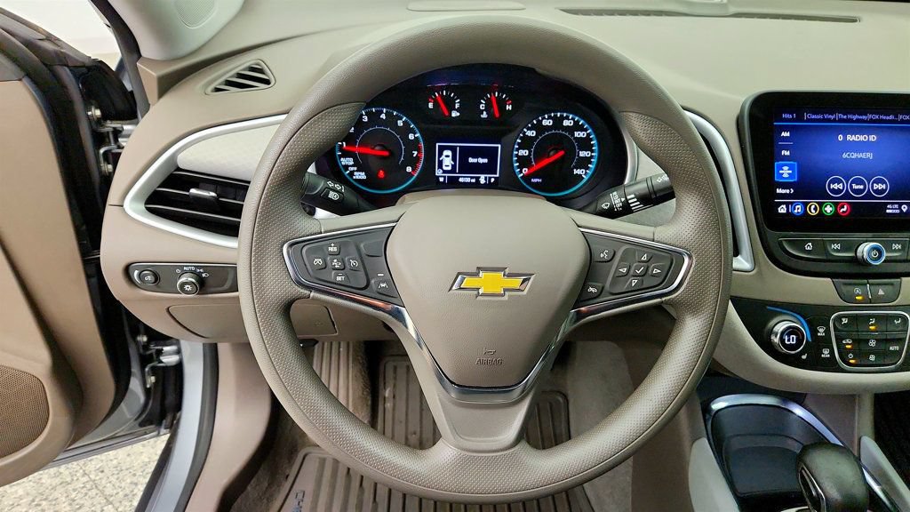 Used 2024 Chevrolet Malibu LT FWD image 13