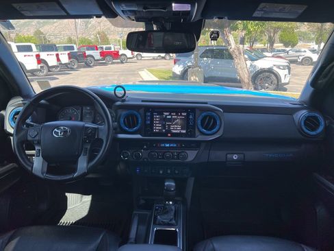 Used 2019 Toyota Tacoma TRD Pro w/ Desert Air Intake Package AWD/4WD image 22