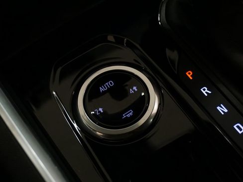 New 2026 Chevrolet Colorado W/T image 17