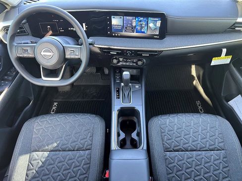 New 2026 Nissan Kicks SV w/ Cold Weather Package image 8