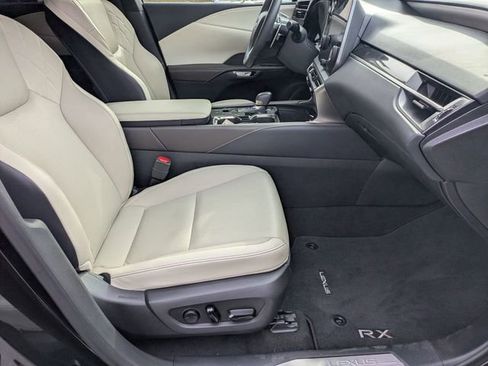 Used 2024 Lexus RX 350 FWD w/ Technology Package image 36
