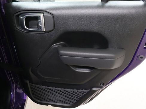 New 2026 Jeep Gladiator Sport image 14