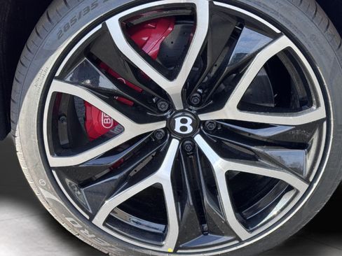 New 2026 Bentley Bentayga Speed AWD/4WD image 73