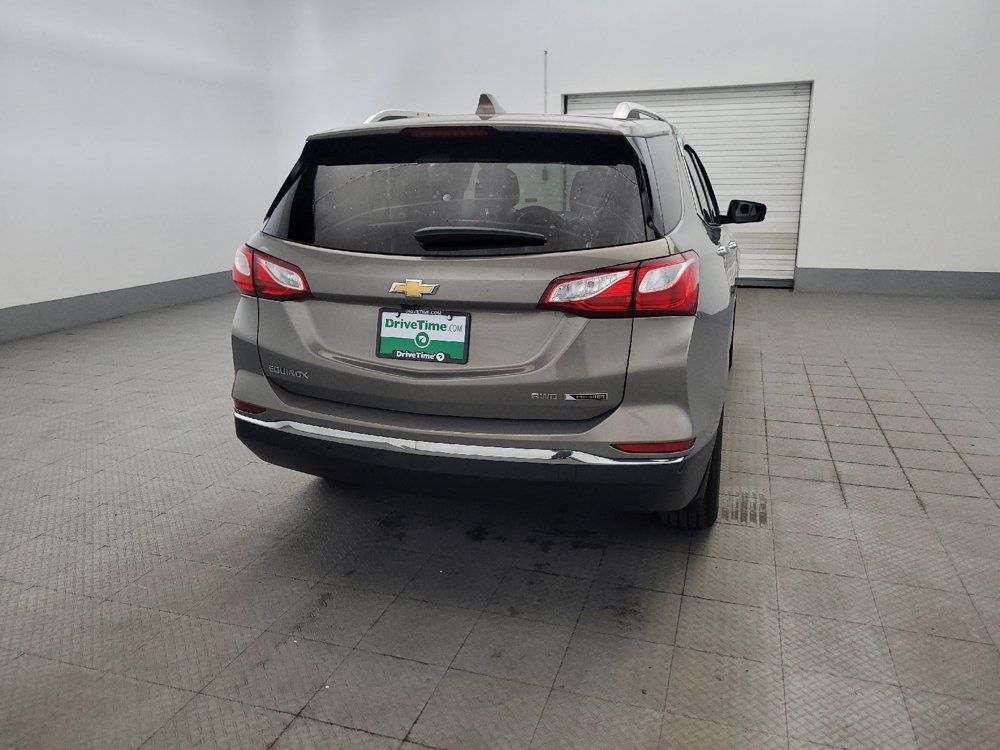 Used 2018 Chevrolet Equinox Premier w/ Infotainment II Package AWD/4WD image 7