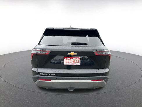 Used 2025 Chevrolet Equinox LT image 6