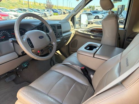 Used 2004 Ford F250 Lariat AWD/4WD image 14