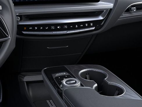 New 2026 Cadillac Lyriq V AWD/4WD image 23