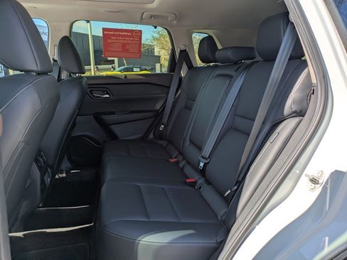 Certified 2023 Nissan Rogue SV w/ SV Premium B Package image 15