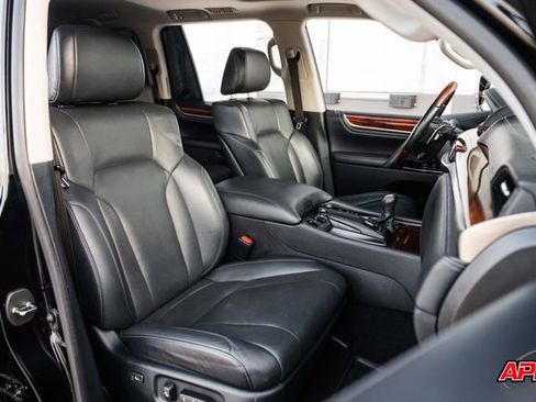 Used 2021 Lexus LX 570 4WD w/ Luxury Package image 76