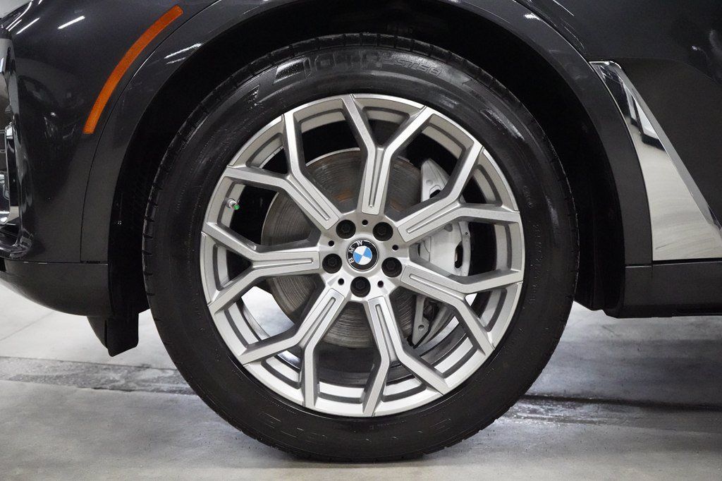 Used 2021 BMW X7 xDrive40i w/ Executive Package AWD/4WD image 40
