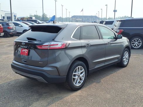 Certified 2024 Ford Edge SEL AWD/4WD image 6