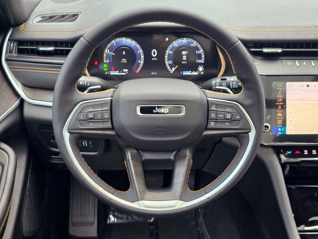 New 2026 Jeep Grand Cherokee L Limited AWD/4WD image 7