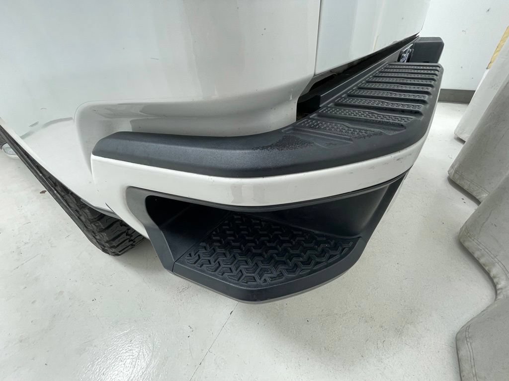 Used 2019 Chevrolet Silverado 1500 RST AWD/4WD image 10