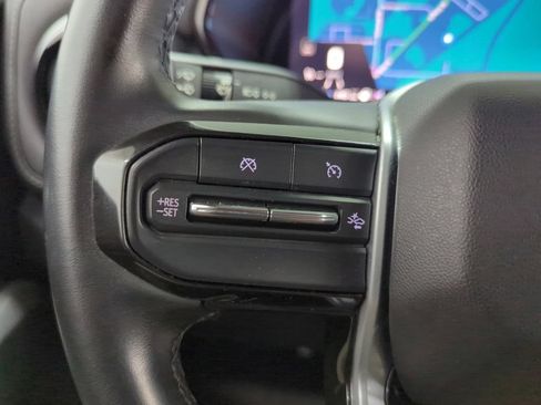 Used 2024 Chevrolet Colorado LT w/ LT Convenience Package AWD/4WD image 13