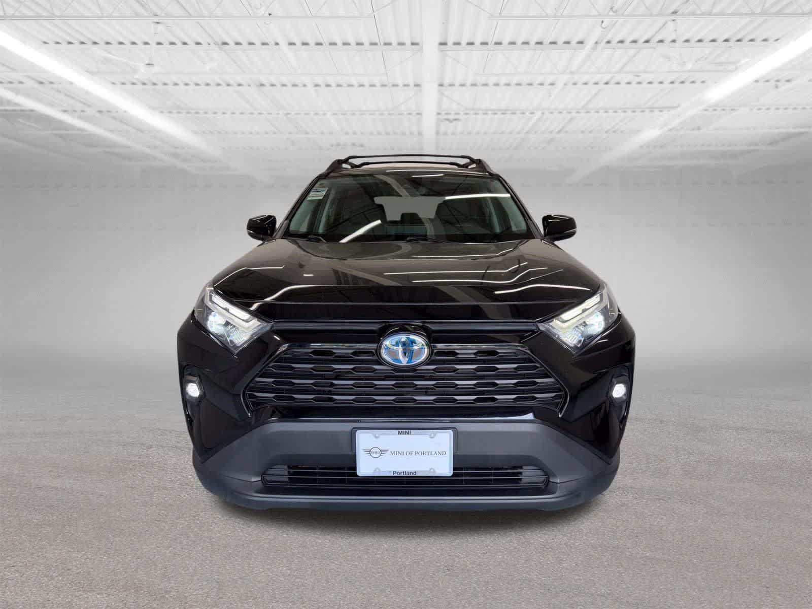Used 2023 Toyota RAV4 AWD Hybrid image 8