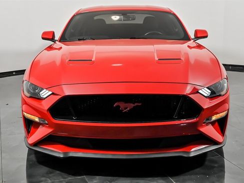 Used 2018 Ford Mustang GT RWD image 4