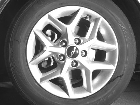 Used 2025 Kia Soul LX w/ LX Technology Package image 19