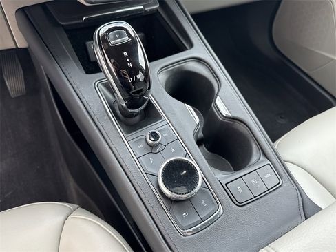 Used 2023 Cadillac XT4 Premium Luxury w/ Cold Weather Package image 31