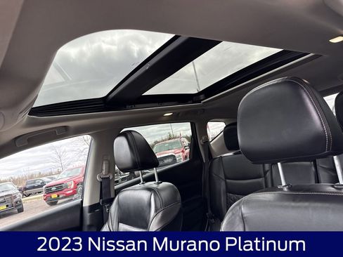 Used 2023 Nissan Murano Platinum AWD/4WD image 17