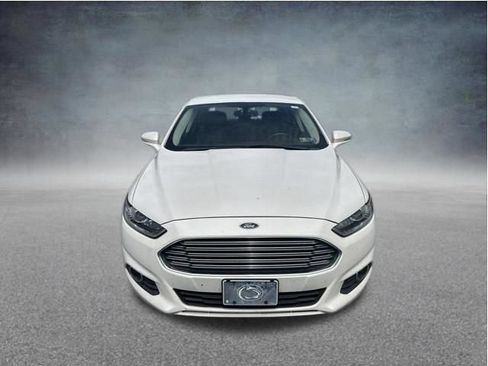 Used 2013 Ford Fusion Energi SE FWD image 20