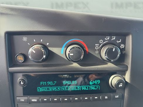 Used 2023 Chevrolet Express 2500 w/ Driver Convenience Package image 14